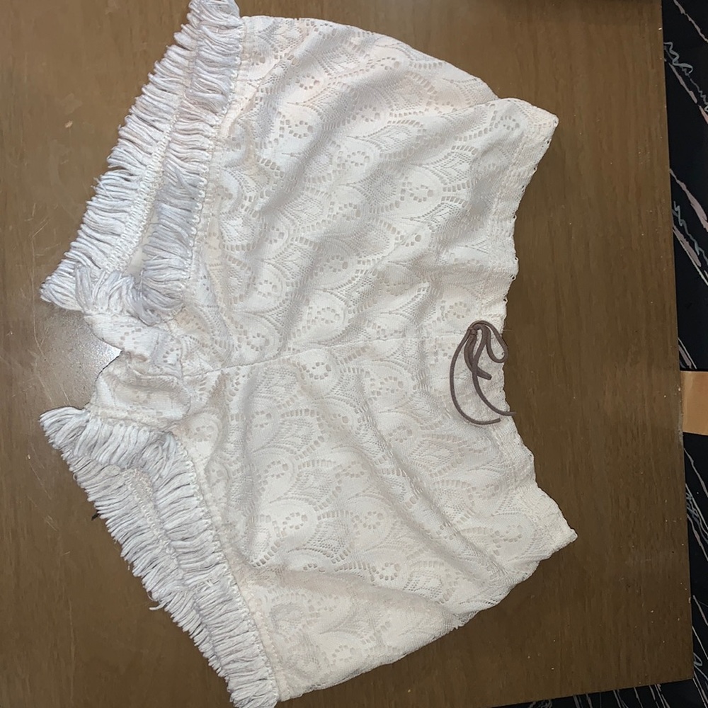 TRIBAL SMOCKED SHORTS